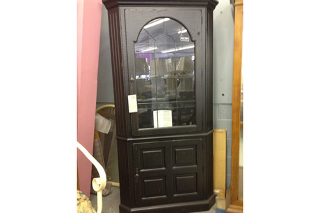 broyhill attic heirlooms corner china cabinet from big wally's discount  furniture