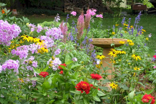 VanderSalm's Flower Shop & Garden Center