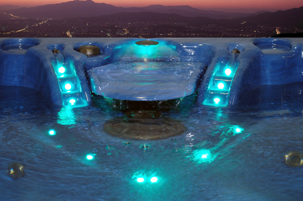 Apollo Pools & Spas