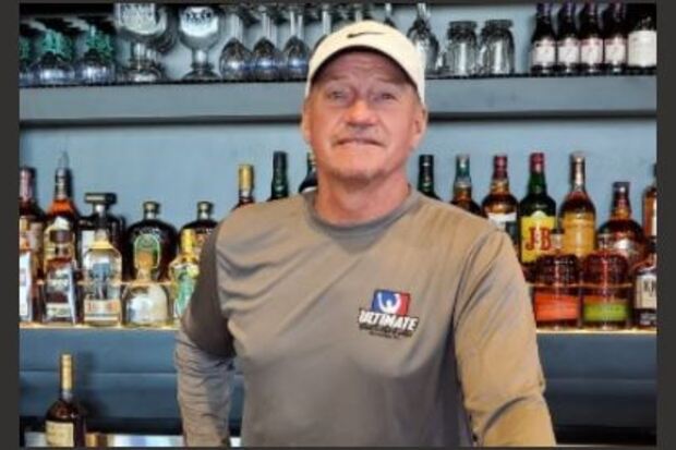 Ultimate Sports Bar & Grill