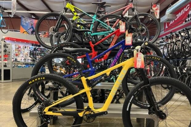 Revolution Cycle and Ski