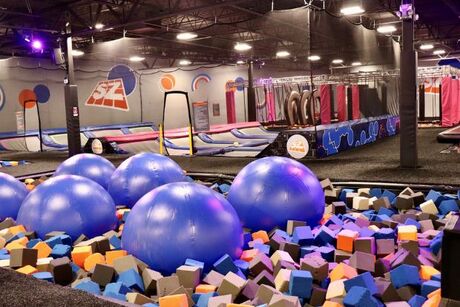 Sky Zone Trampoline Park - Flint