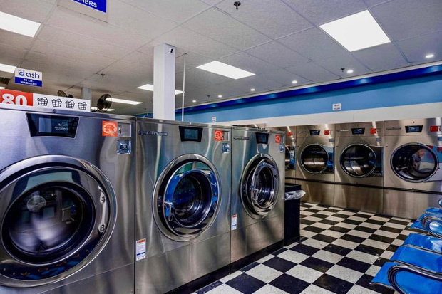 Dash Laundromat