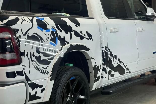 Custom Vinyl Graphics & Signs