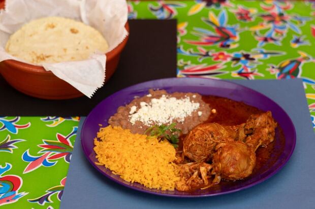 Tres Pozoles Mexican Grill