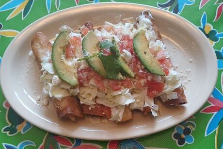 Tres Pozoles Mexican Grill