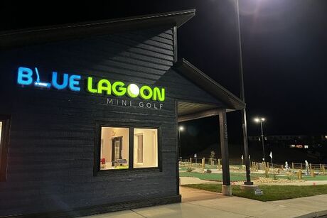 Blue Lagoon Mini Golf