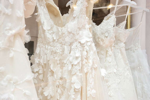 Weddingdresses gi resized