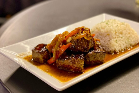 Bento's Bar and Grill
