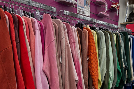 Plato's Closet - Davenport