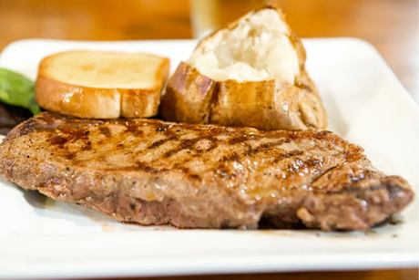 Heroes Restaurant & Pub