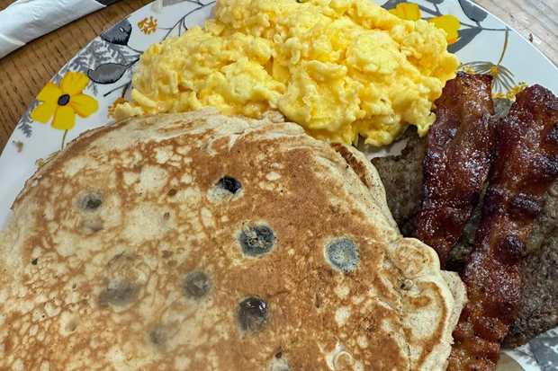 Gladysgrille3 resized