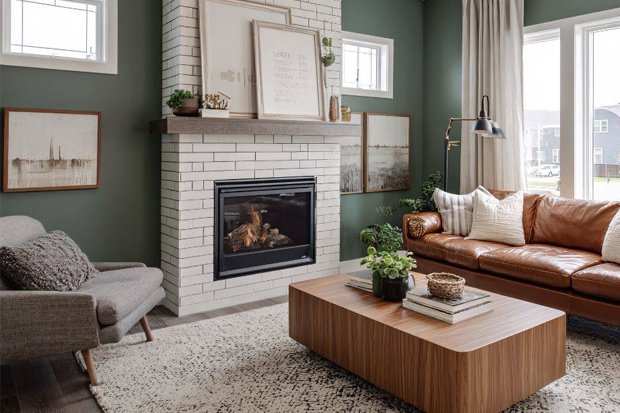 Holmwood's Furniture & Design Center