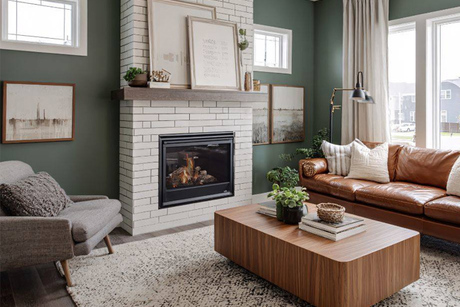 Holmwood's Furniture & Design Center