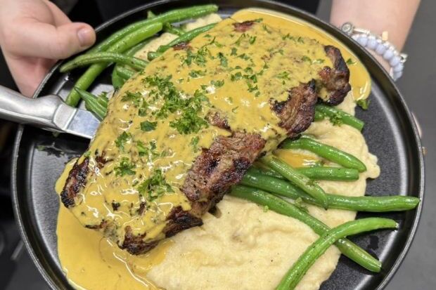 Pine House Kitchen & Bar