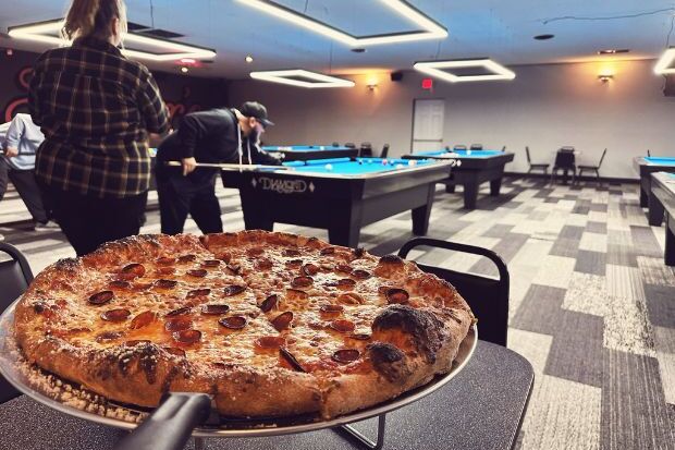 Hustler's Pizza and Billiards