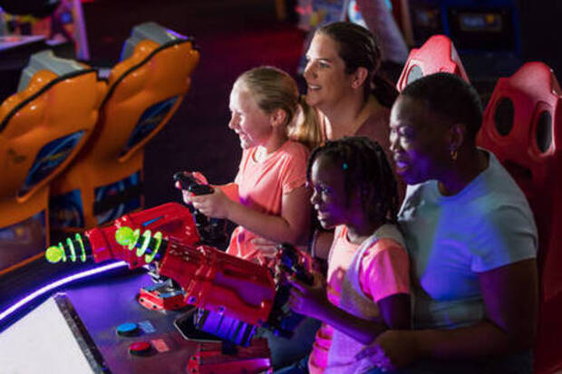 Family Time Dine and Play