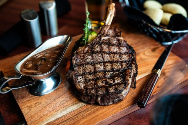 Mo Brady's Steakhouse