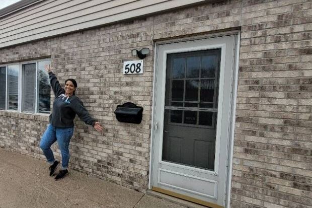 Hair to Stay Salon & Boutique