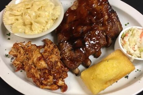 Christopher's Third Street Grille