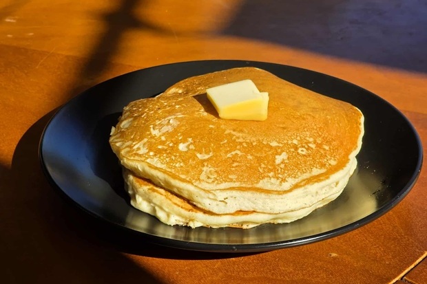 Trackside Eatery & Dry Pub