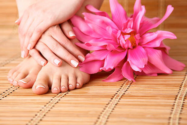 Lotus Nail Bar & Spa