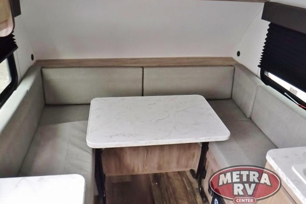 Metra RV