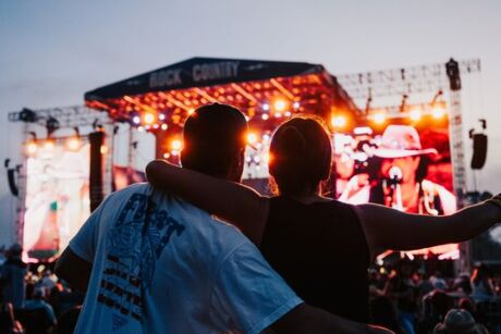 Rock The Country