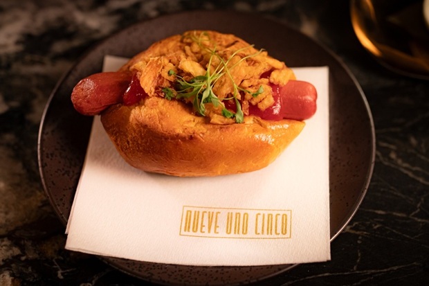 Nueve Uno Cinco