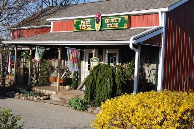 Past Tense Country Store
