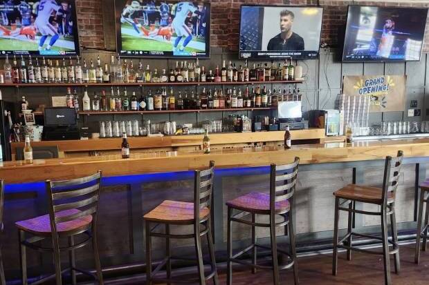 Rookies Sports Bar