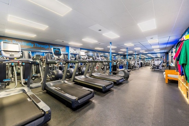 Smith's True Fitness